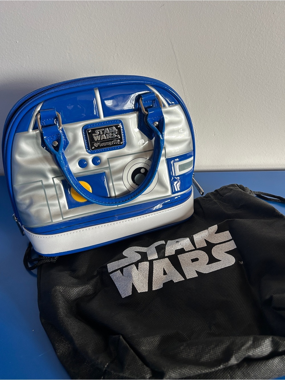 Loungefly R2D2 small dome purse - Picture 4 of 4